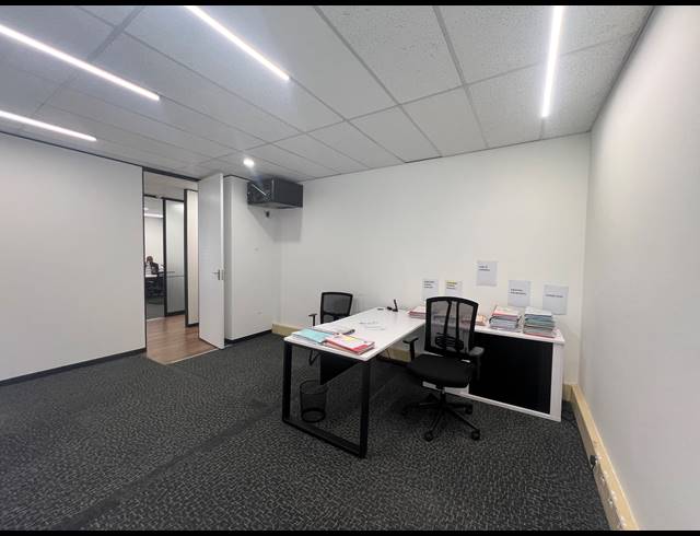 121M² OFFICE TO LET IN ILLOVO